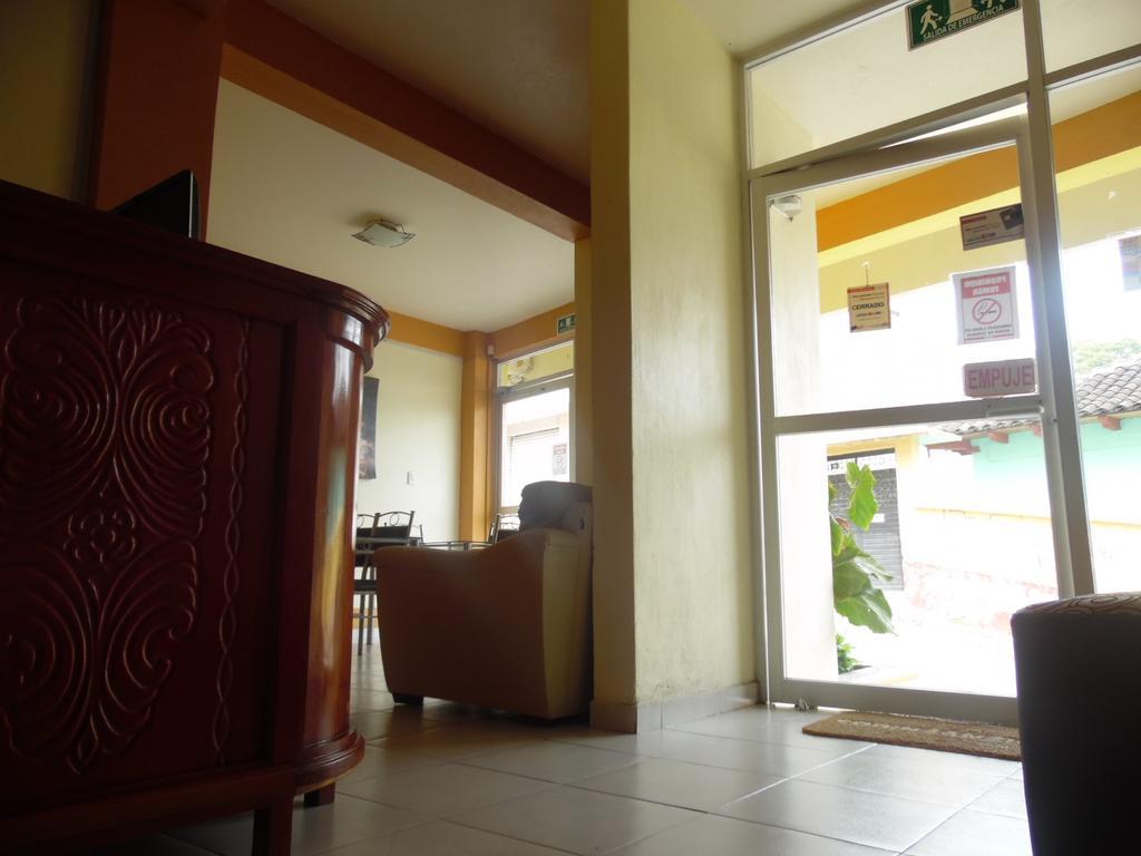 Hotel Renacimiento Comitan de Dominguez Kültér fotó
